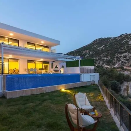 A Luxury With Private Pool, Jacuzzi, Sauna- Myra * Islamlar (Mediterranean)